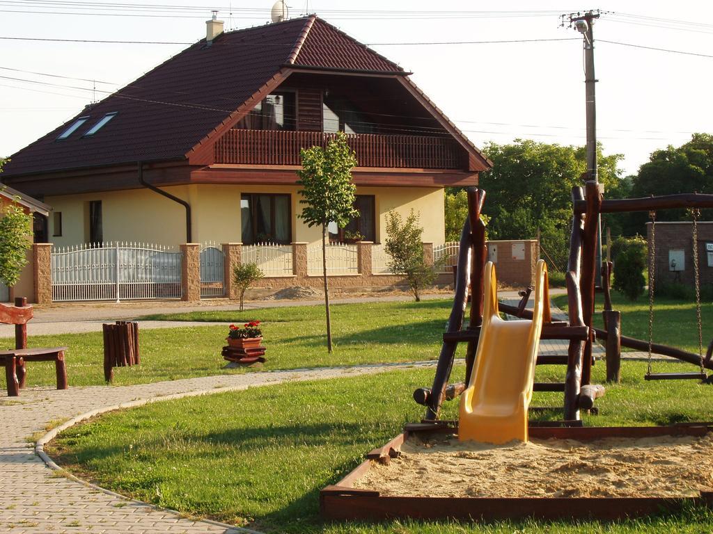 Vilka Relax Villa Podhájska Room photo